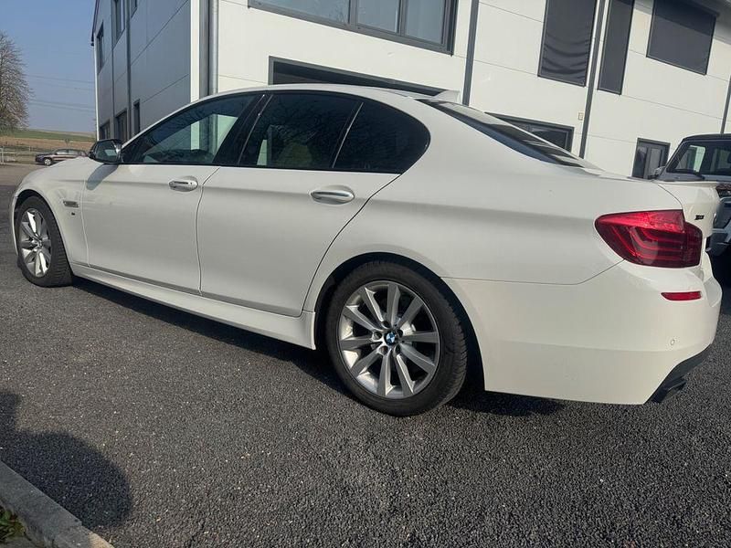 Gebraucht BMW M550 Performance 381 PS (280 kW) 2013 Weiß Limousine
