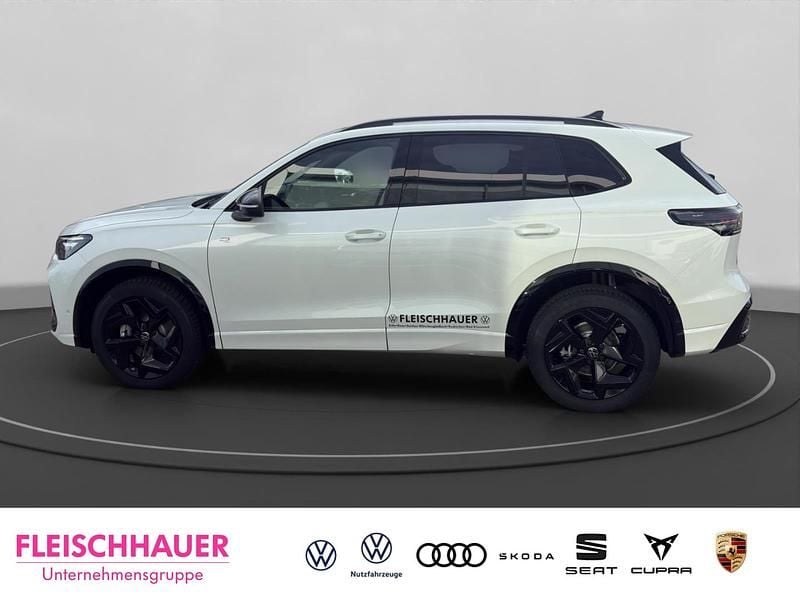 Gebraucht VW Tiguan Elegance 265 PS (194 kW) 2025 Schwarz SUV