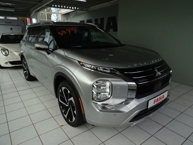 Gebraucht Mitsubishi Outlander Edition 184 PS (135 kW) 2022 Schwarz SUV