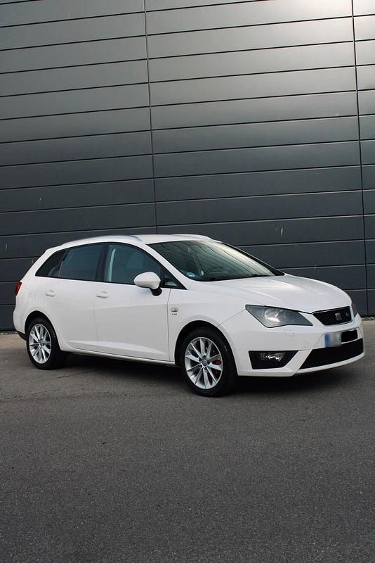 Gebraucht Seat Ibiza ST FR 105 PS (77 kW) 2012 Weiß Kombi
