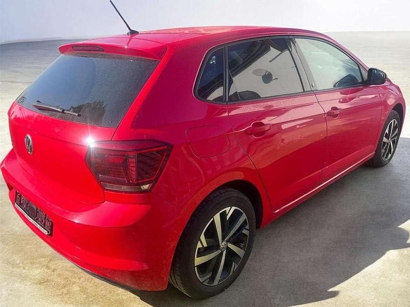 Gebraucht VW Polo Beats 116 PS (85 kW) 2020 Flashrot Kleinwagen