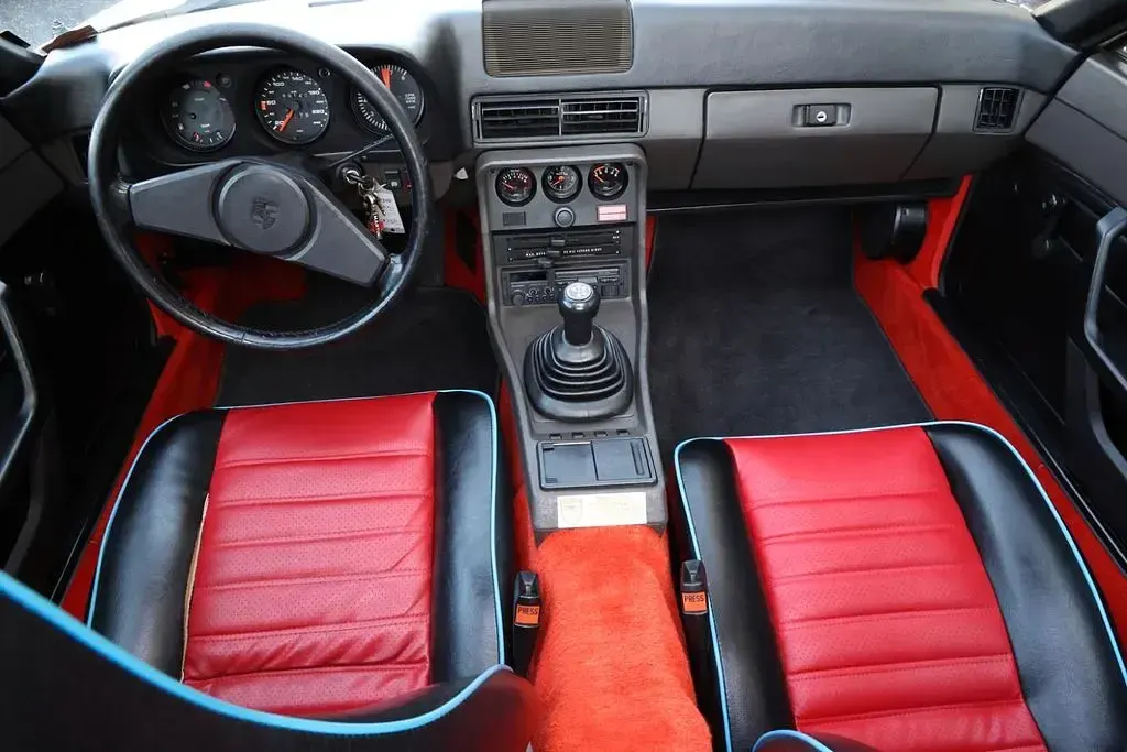 Gebraucht Porsche 924 Edition 116 PS (85 kW) 1977 Weiß Coupé