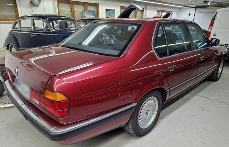 Gebraucht BMW 750 300 PS (220 kW) 1992 Limousine