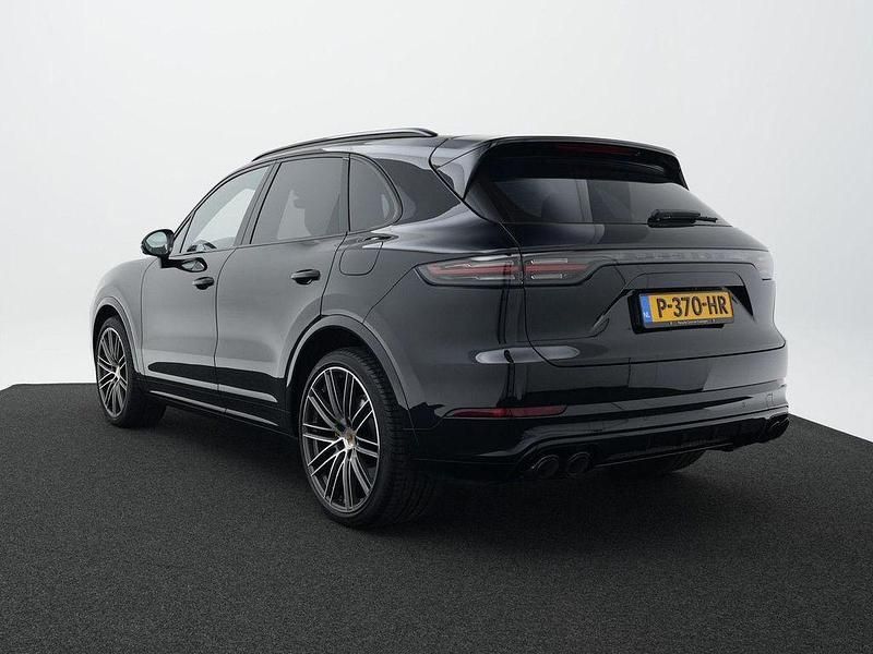 Gebraucht Porsche Cayenne 462 PS (339 kW) 2022 Schwarz SUV