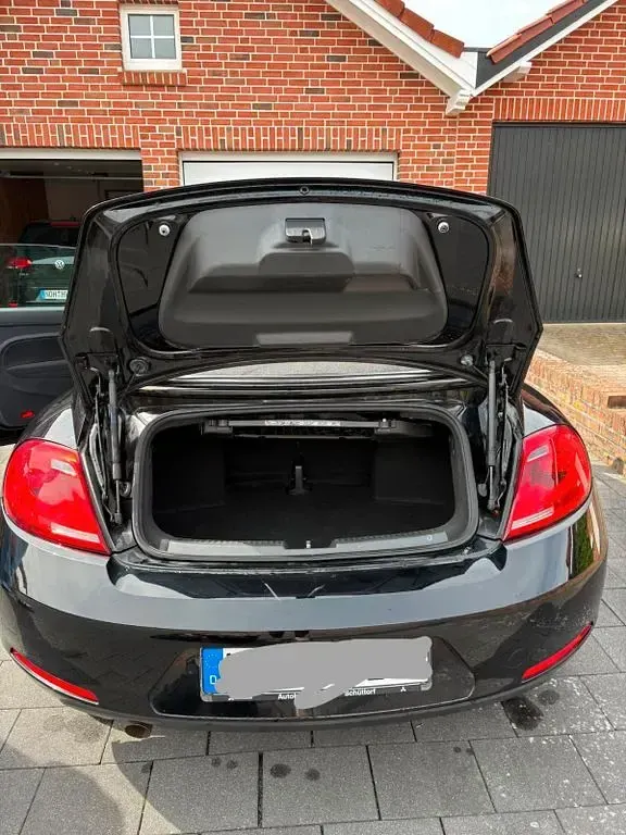 Gebraucht VW Beetle 105 PS (77 kW) 2016 Schwarz Kleinwagen