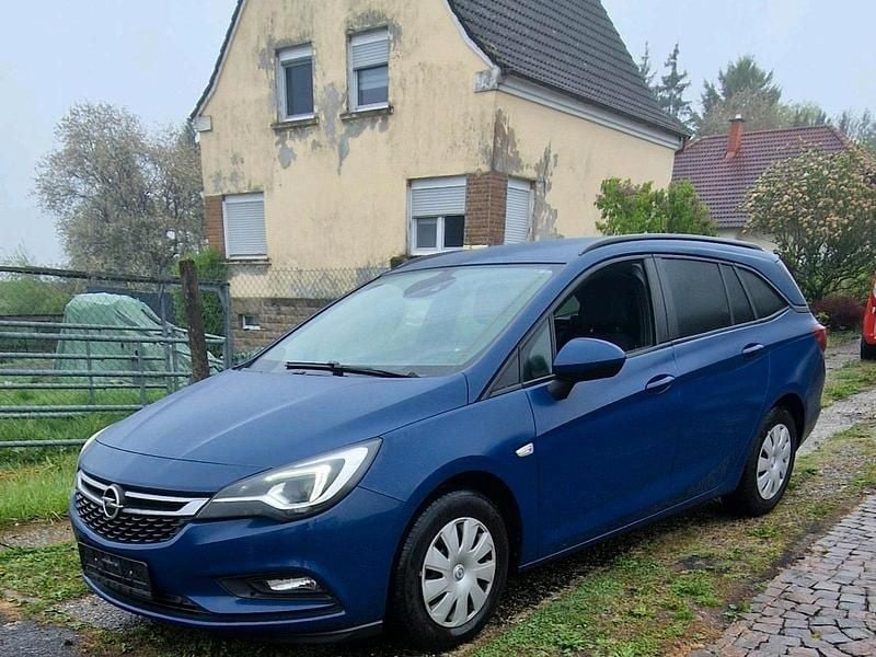 Blau Gebraucht 2018 Opel Astra Kombi | 4.700 € (Superpreis) - Bild 1/4