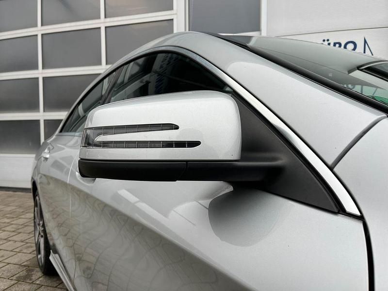 Gebraucht Mercedes CLA200 156 PS (114 kW) 2015 Silber Coupé