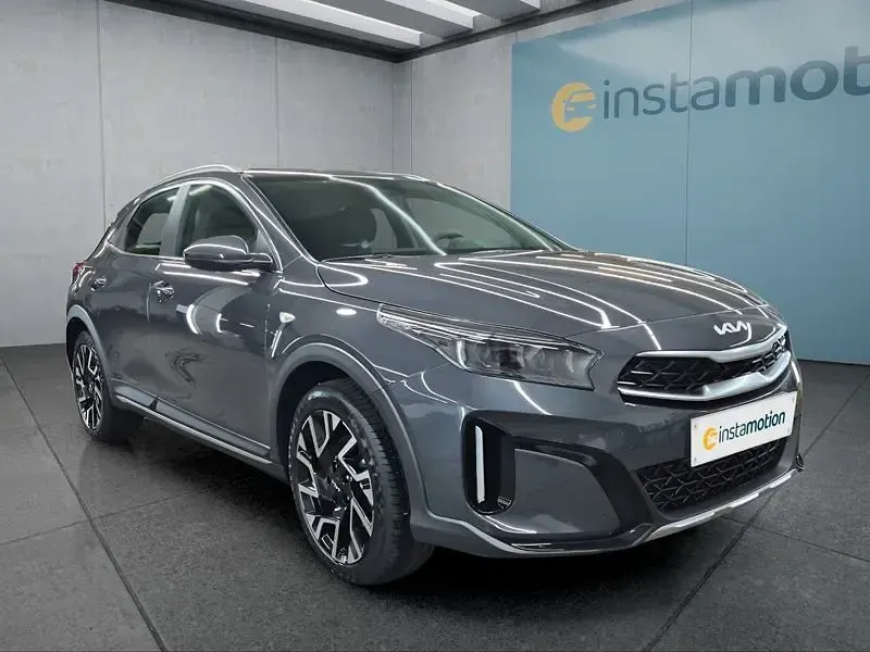 Gebraucht Kia XCeed Vision 101 PS (74 kW) 2025 Silber SUV