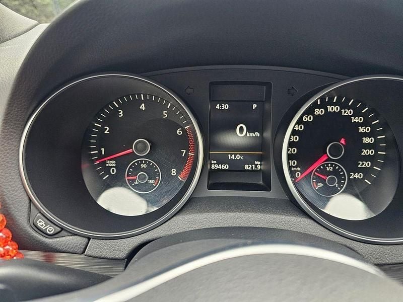 Gebraucht VW Golf Cabriolet Cup 160 PS (117 kW) 2014 Grau Cabrio