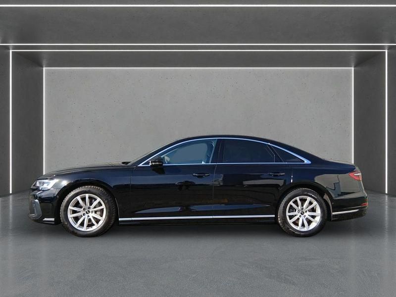 Gebraucht Audi A8 Ambiente 286 PS (210 kW) 2024 Schwarz Limousine