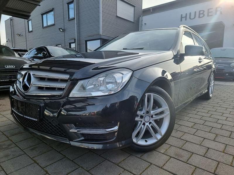 Schwarz Gebraucht 2013 Mercedes C200 AMG Limousine | 8.900 € (Guter Preis) - Bild 1/4