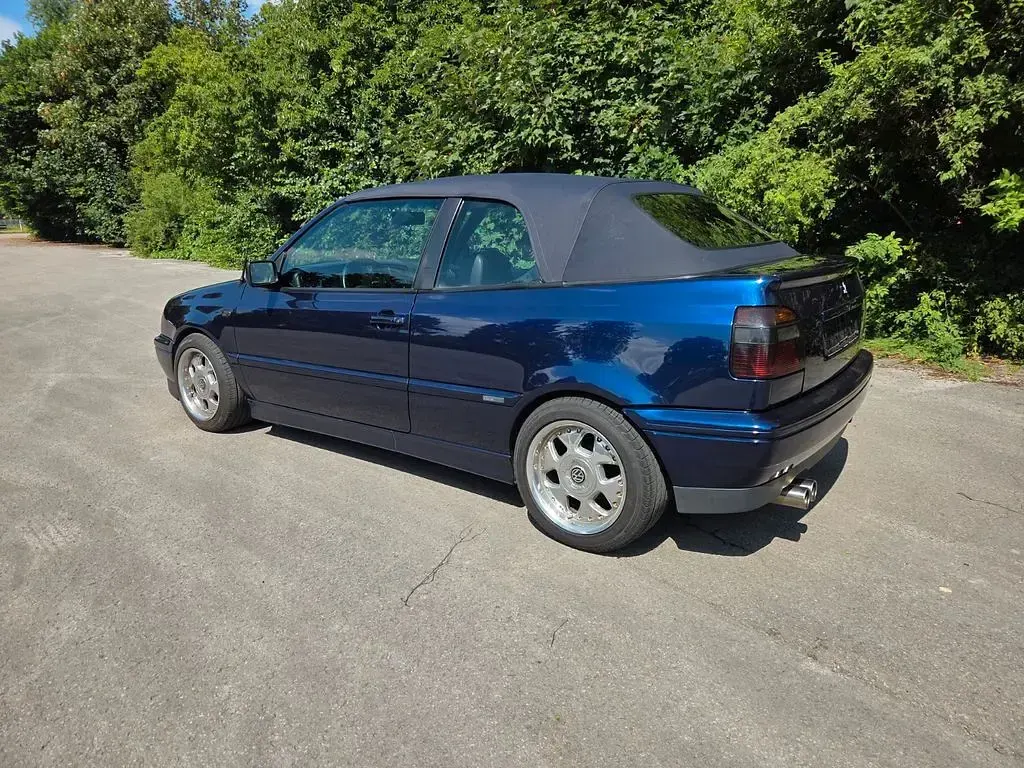 Gebraucht VW Golf Cabriolet Classicline 90 PS (66 kW) 1996 Blau Cabrio