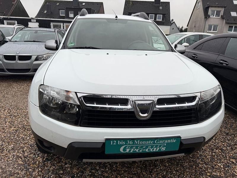 Gebraucht Dacia Duster Lauréate 105 PS (77 kW) 2012 Weiß SUV