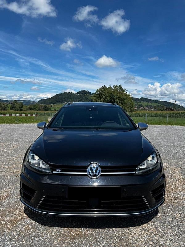 Schwarz Gebraucht 2015 VW Golf VII R-line Kombi | 14.900 € (Superpreis) - Bild 1/4
