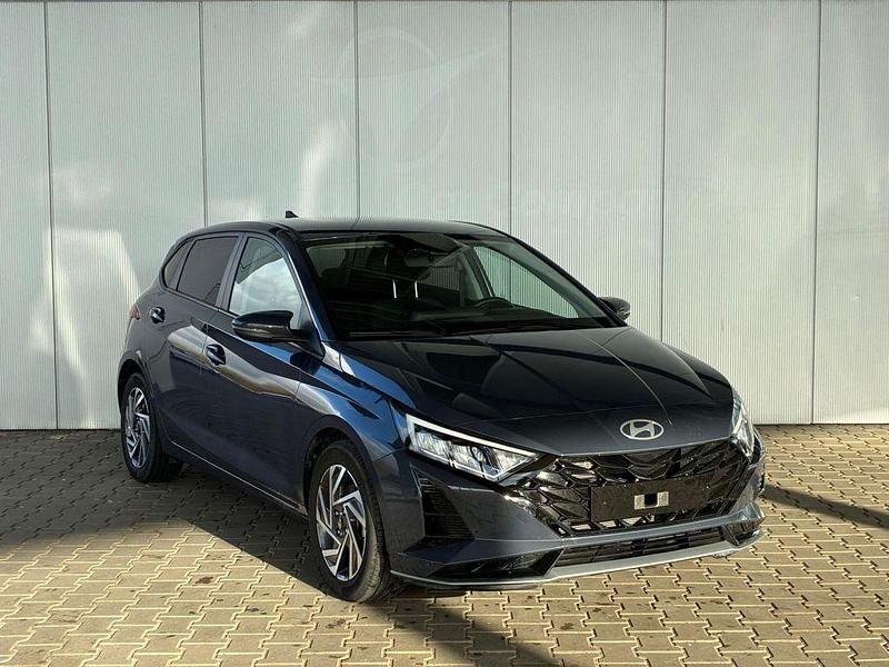 Gebraucht Hyundai i20 Comfort 101 PS (74 kW) 2025 Aurora grey (metallic) Kleinwagen