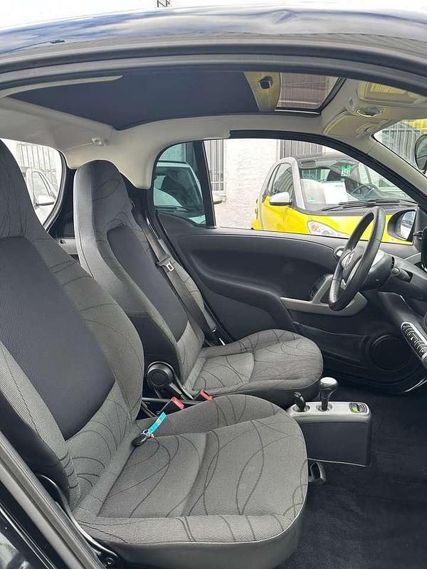 Używany Smart ForTwo Coupé Pulse 71 KM (52 kW) 2013 En1 () Coupe