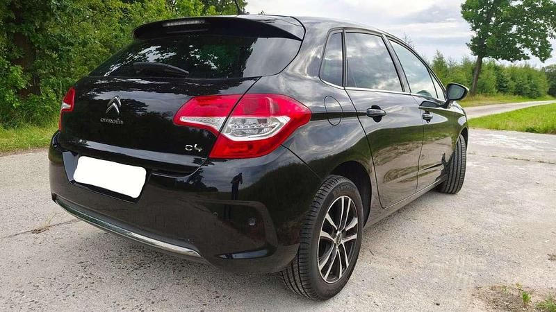 Gebraucht Citroën C4 SELECTION 131 PS (96 kW) 2014 Limousine