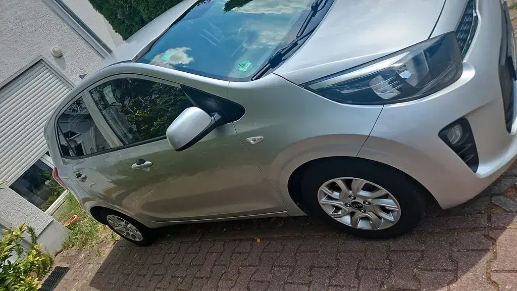 Gebraucht Kia Picanto Edition 7 84 PS (61 kW) 2018 Grau Kleinwagen