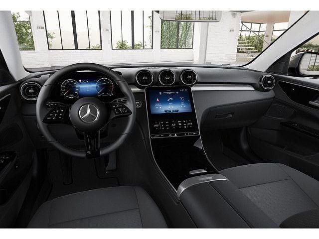 Grau / selenitgrau Gebraucht 2023 Mercedes C200 Kombi | 30.960 € (Fairer Preis) - Bild 1/4