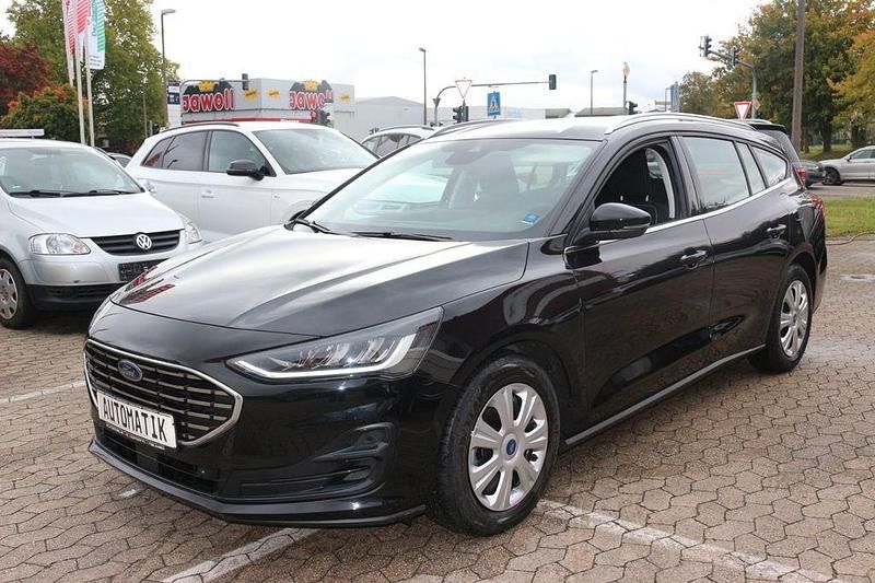 Gebraucht Ford Focus Titanium 116 PS (85 kW) 2023 Schwarz Limousine