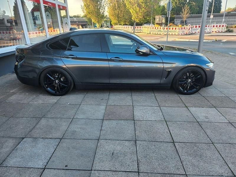 Grau Gebraucht 2017 BMW 420 Gran Coupé Performance Coupé | 15.950 € (Superpreis) - Bild 1/4
