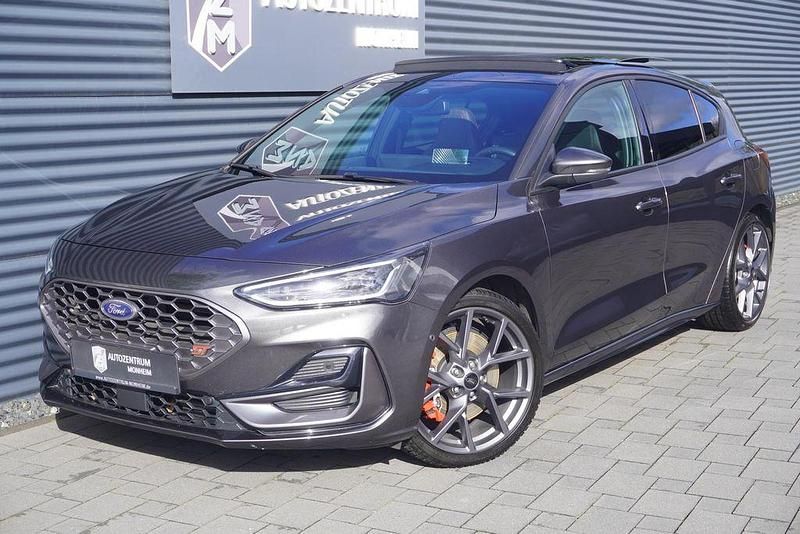 Gebraucht Ford Focus ST 280 PS (205 kW) 2023 Magneticgrau metallic Limousine