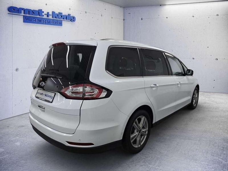 Gebraucht Ford Galaxy Titanium 150 PS (110 kW) 2022 Frozen white Van / Kleinbus
