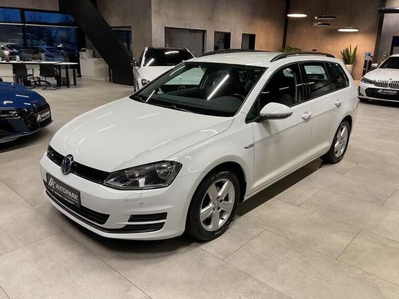 Andere Gebraucht 2015 VW Golf VII Limousine | 10.980 € (Superpreis) - Bild 1/4