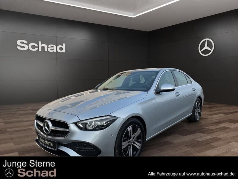 Metalliclack hightechsilber Gebraucht 2022 Mercedes C180 Kombi | 34.480 € (Fairer Preis) - Bild 1/4