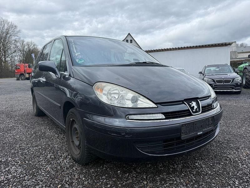 Gebraucht Peugeot 807 Premium 136 PS (100 kW) 2008 Schwarz Van / Kleinbus