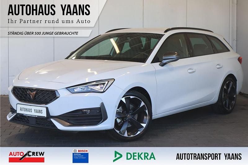 Weiß Gebraucht 2024 Cupra Leon Limousine | 24.889 € (Guter Preis) - Bild 1/4