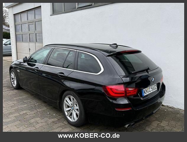 Gebraucht BMW 520 184 PS (135 kW) 2011 Schwarz ii Kombi