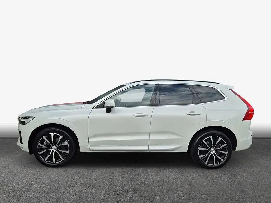 Gebraucht Volvo XC60 Core 197 PS (144 kW) 2023 Crystal weißperleffekt SUV