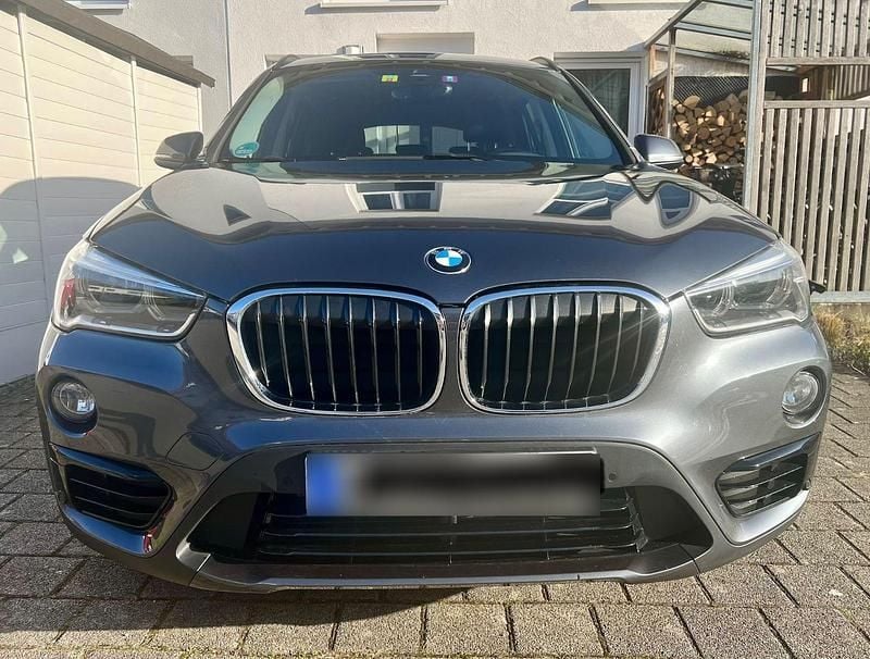 Second-hand BMW X1 Sport Line 192 CP (141 kW) 2017 Gri SUV