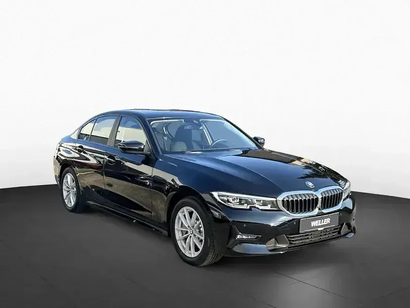 Gebraucht BMW 330e Advantage 292 PS (214 kW) 2021 Schwarz 2 (schwarz) Limousine
