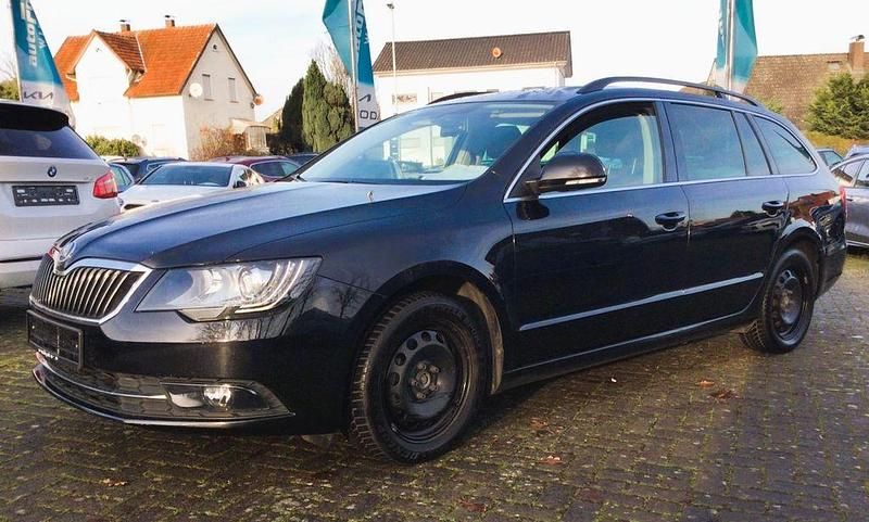Gebraucht Skoda Superb Exclusive 170 PS (125 kW) 2014 Schwarz Kombi