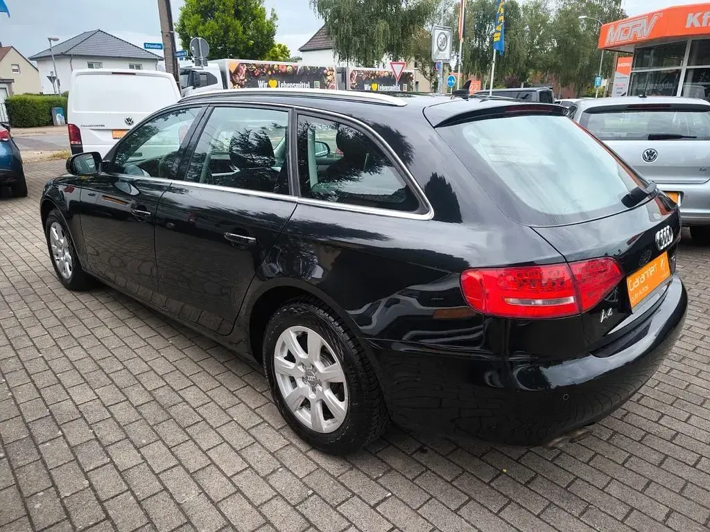 Occasion Audi A4 Ambiente 143 ch (105 kW) 2011 Noir Break