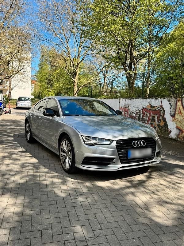 Second-hand Audi A7 Competition 326 CP (239 kW) 2015 Argintiu Hatchback