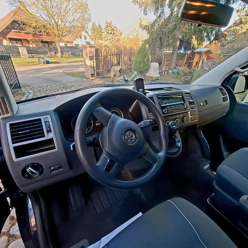 Second-hand VW T5 102 CP (75 kW) 2012 Albastru Van