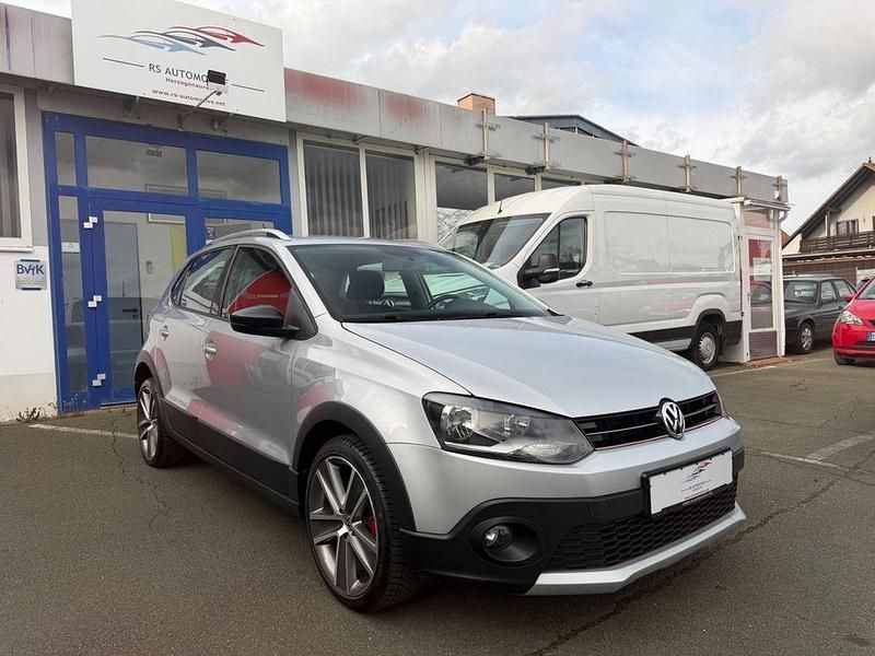 Gebraucht VW Polo Cross 105 PS (77 kW) 2014 Silber Kleinwagen