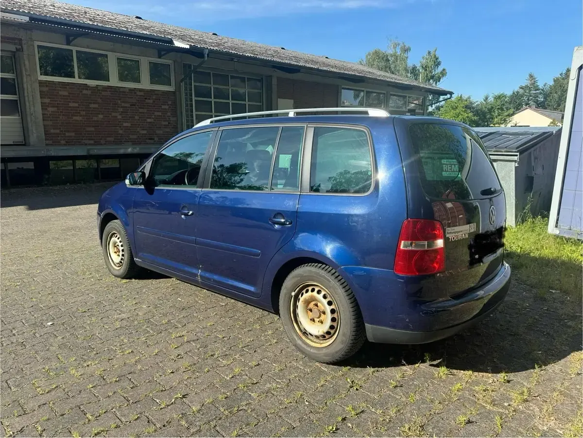 Gebraucht VW Touran 115 PS (84 kW) 2004 Blau Van / Kleinbus