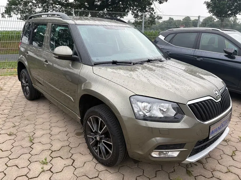 Gebraucht Skoda Yeti Elegance 140 PS (102 kW) 2014 Zelena jungle/jungle gruen SUV