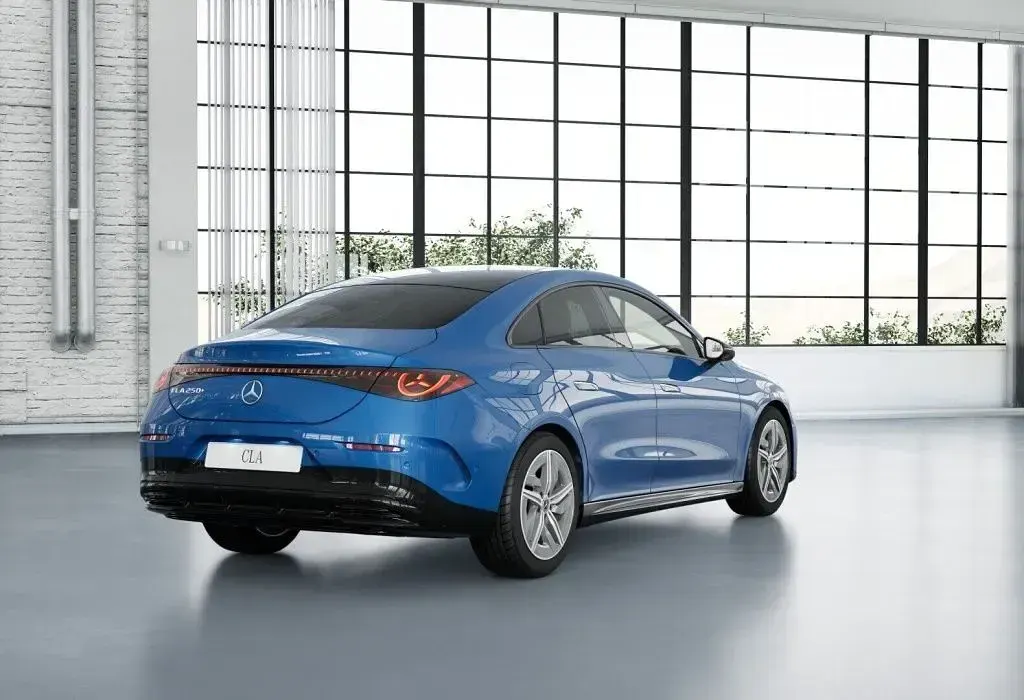 Gebraucht Mercedes CLA 250+ AMG 200 kW (272 PS) 2025 Blau Limousine