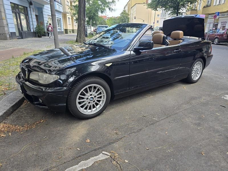 Schwarz Gebraucht 2005 BMW 318 Cabriolet Cabrio | 6.500 € (Fairer Preis) - Bild 1/4
