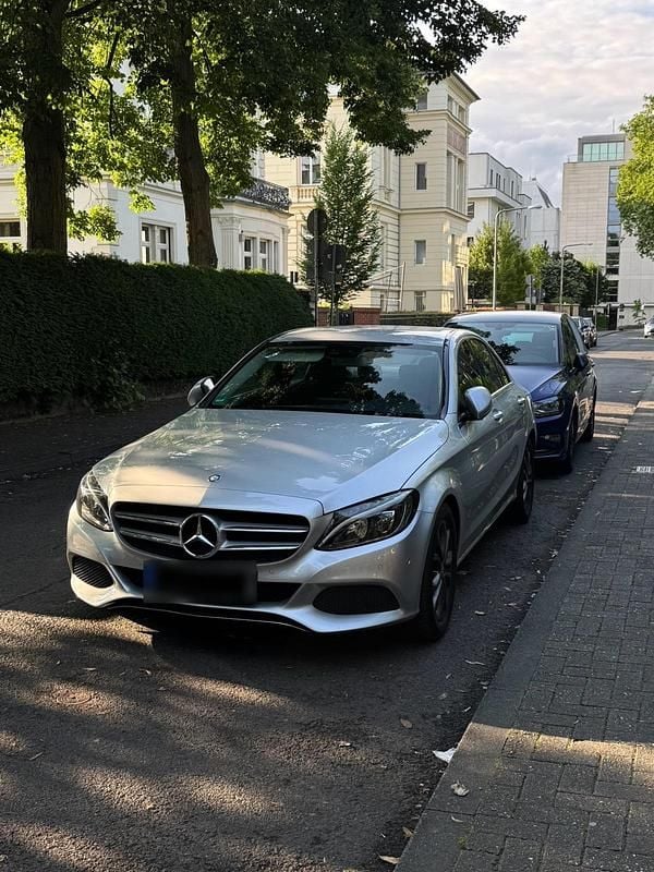 Gebraucht Mercedes C200 136 PS (100 kW) 2015 Silber Limousine