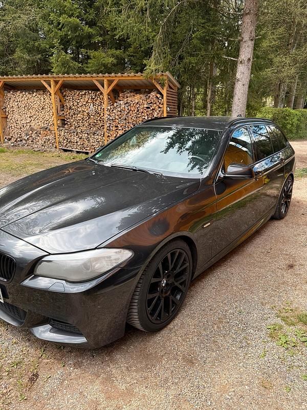 Gebraucht BMW 535 313 PS (230 kW) 2012 Grau Kombi