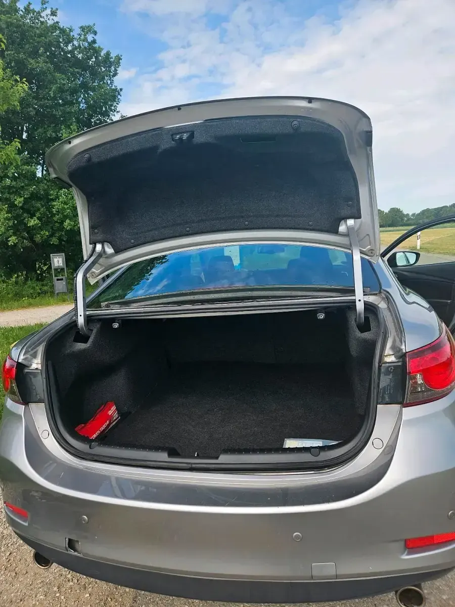 Gebraucht Mazda 6 145 PS (106 kW) 2013 Silber Limousine