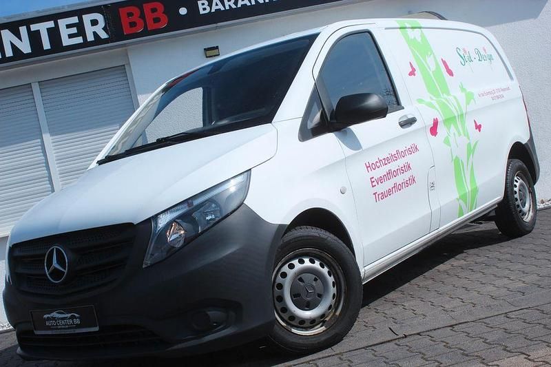Gebraucht Mercedes Vito 88 PS (64 kW) 2018 Weiß Van