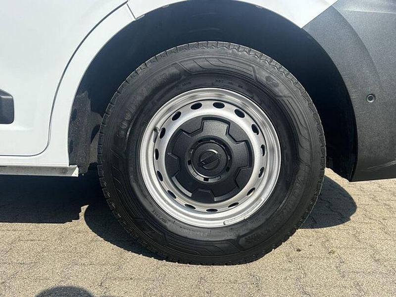 Gebraucht Nissan Interstar N-Connecta 150 PS (110 kW) 2025 Weiss Van