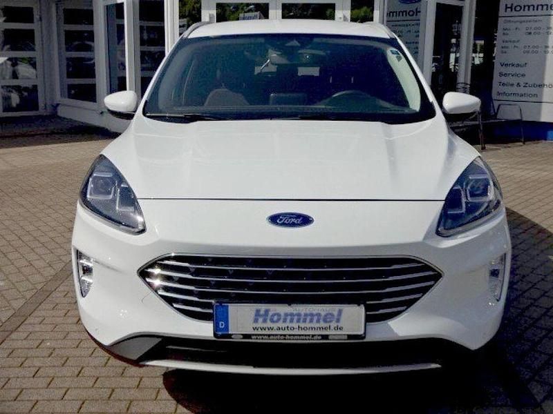 Gebraucht Ford Kuga Titanium 152 PS (111 kW) 2022 Frostweiß SUV